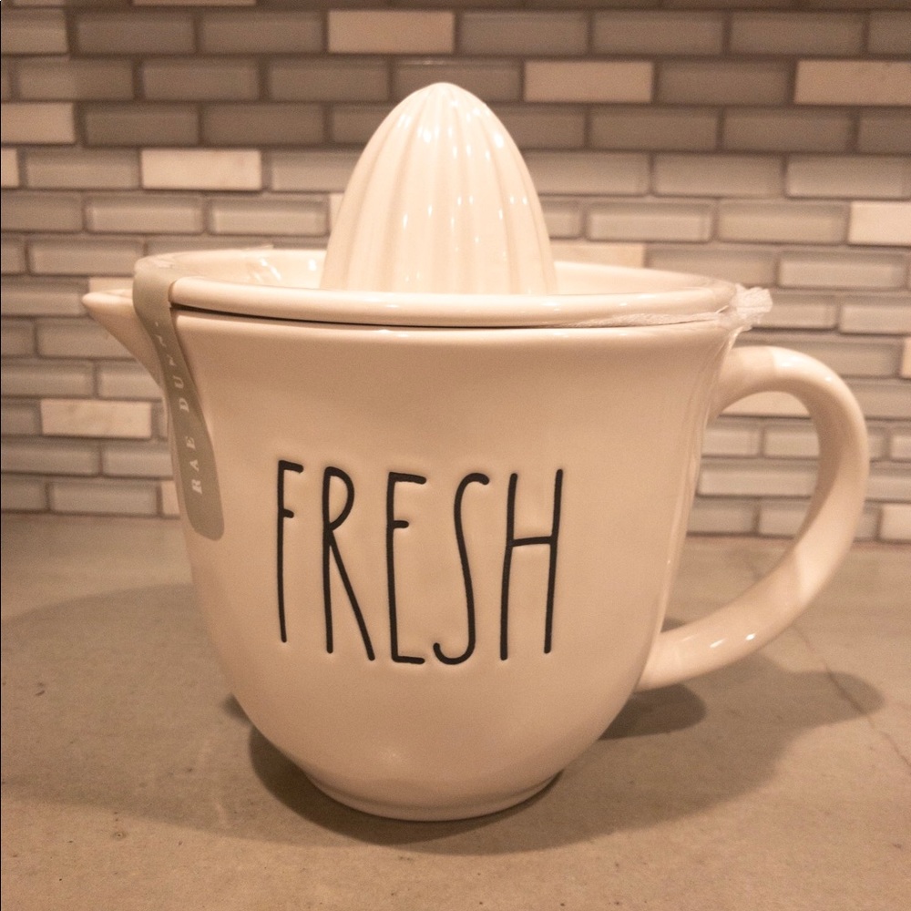 Rae Dunn Fresh Juicer